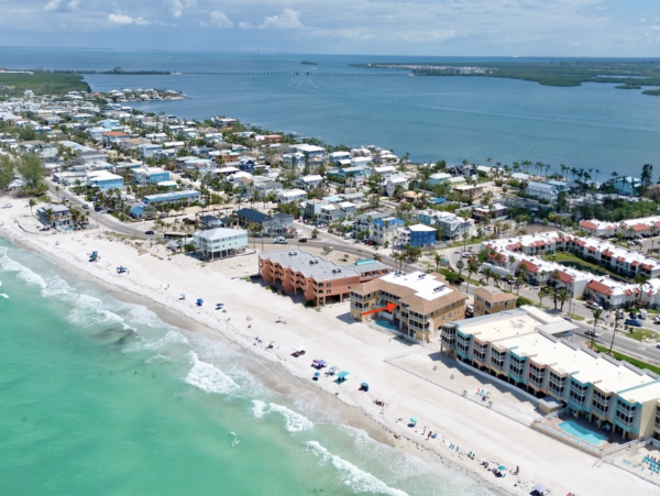 Beachfront Anna Maria Island Condo Rental 2-Bedroom Gulf-Front Retreat