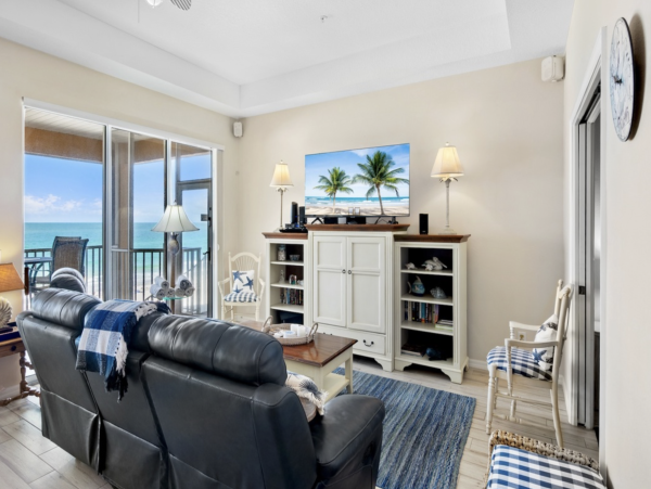 Beachfront Anna Maria Island Condo Rental 2-Bedroom Gulf-Front Retreat