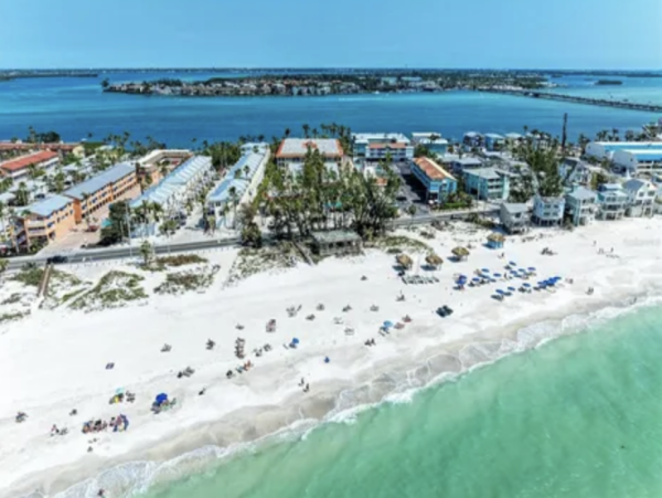 Beachfront Anna Maria Island Condo Rental 2-Bedroom Gulf-Front Retreat