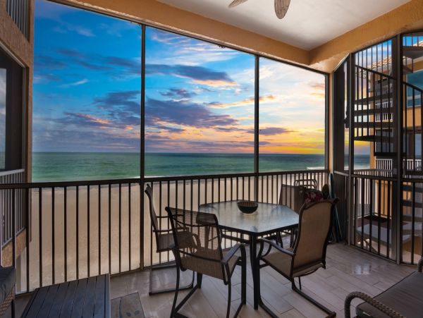 Anna Maria Island Beachfront Condo - Bradenton Beach Vacation Rental