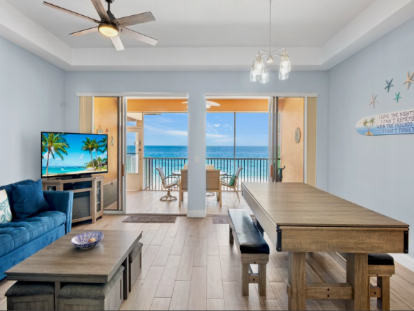 Gulfview Escape - Elegant 3 BR Beachfront Condo on Anna Maria Island