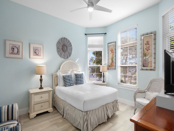 Anna Maria Island Beachfront Condo - Bradenton Beach Vacation Rental