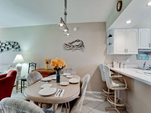 Two Bedrooms Beach Condo across the street from the Beach