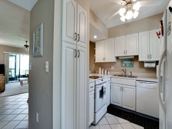 Two Bedrooms Beach Condo across the street from the Beach