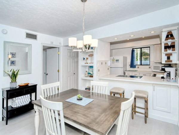 Anna Maria Island Holmes Beach Home 1072761