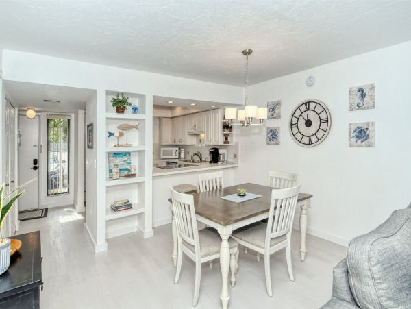 Anna Maria Island Holmes Beach Home 1072761