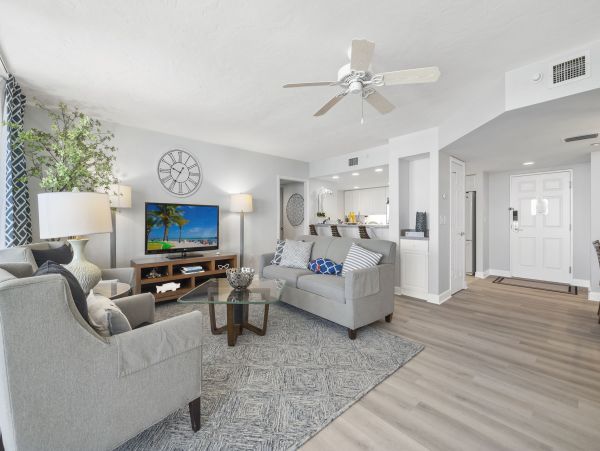 Fort Myers Luxury Vacation Penthouse Three Bedrooms On Beach