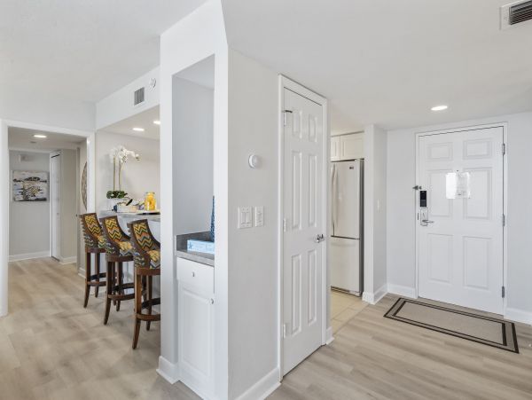Fort Myers Luxury Vacation Penthouse Three Bedrooms On Beach