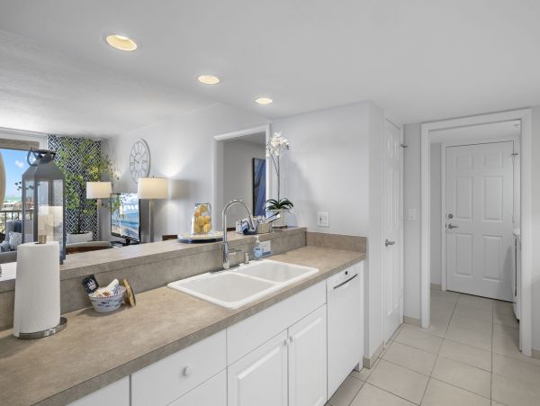Fort Myers Luxury Vacation Penthouse Three Bedrooms On Beach