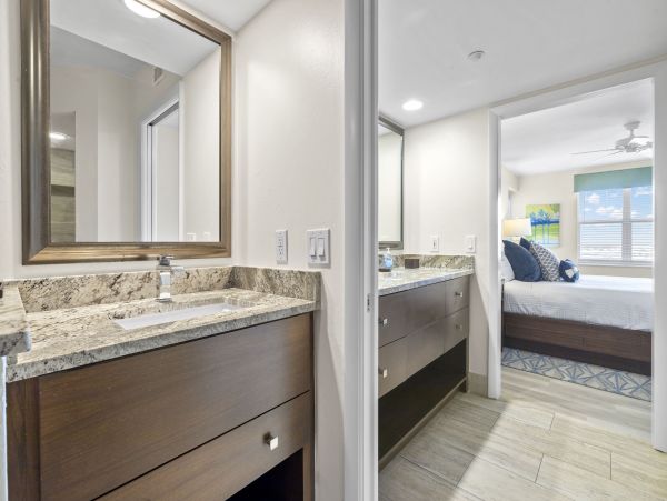 Fort Myers Luxury Vacation Penthouse Three Bedrooms On Beach