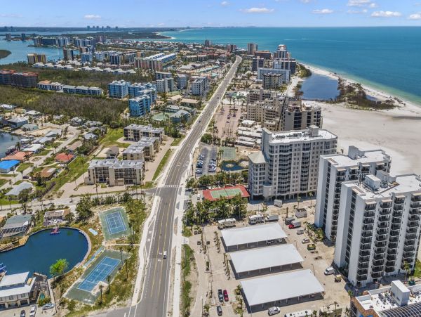 Fort Myers Luxury Vacation Penthouse Three Bedrooms On Beach