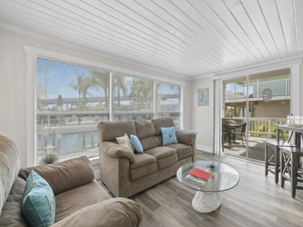 Fort Myers Home 1072788