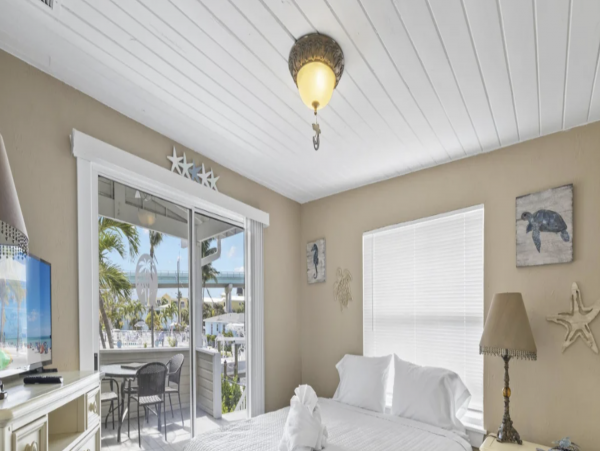 Fort Myers Home 1072788