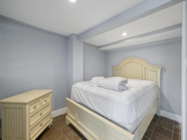 Fort Myers Home 1072788