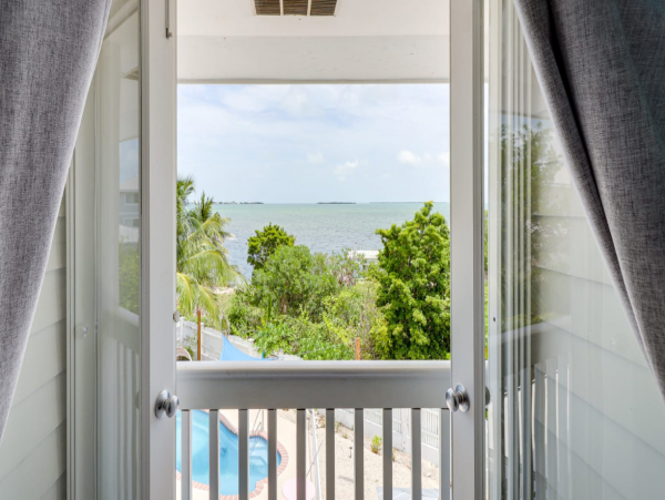 Cudjoe Key Vacation Villa with Pool