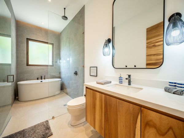 Five Bedrooms Home In Tamarindo Beach Town