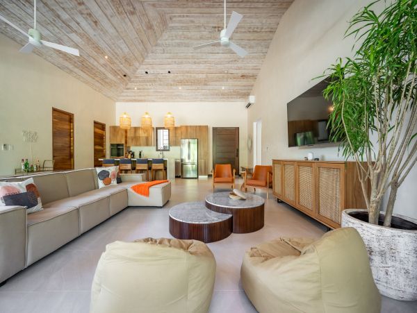 Five Bedrooms Home In Tamarindo Beach Town