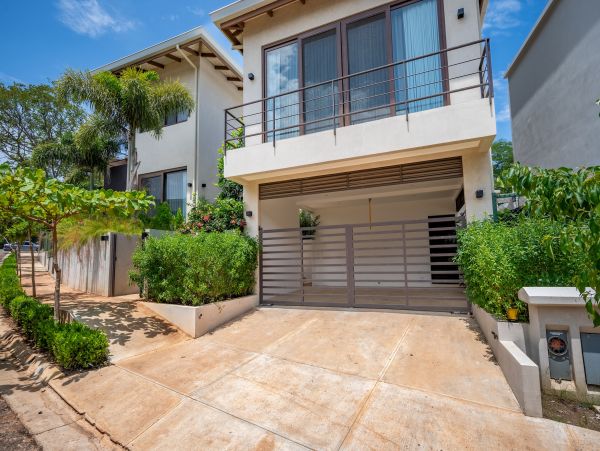 Five Bedrooms Home In Tamarindo Beach Town