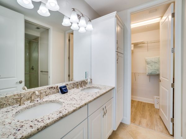 Anna Maria Island Holmes Beach Condo 1072853