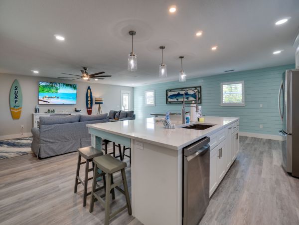 Anna Maria Island Holmes Beach Home 1072866