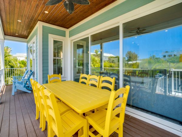 Bradenton Beach 4 Bedroom Vacation Getaway Pool &. Sleeps 12