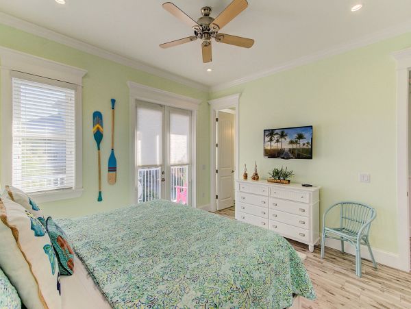 Bradenton Beach 4 Bedroom Vacation Getaway Pool &. Sleeps 12