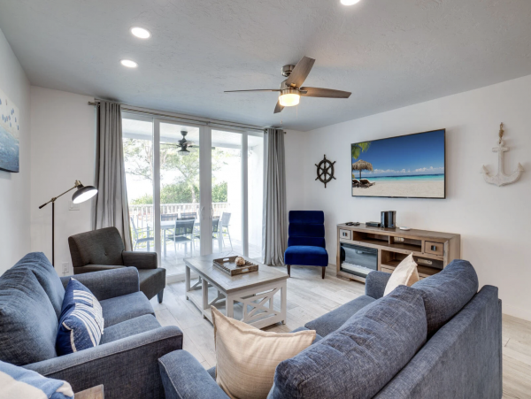 Stunning Modern Vacation Residence Anna Maria Gulf Views