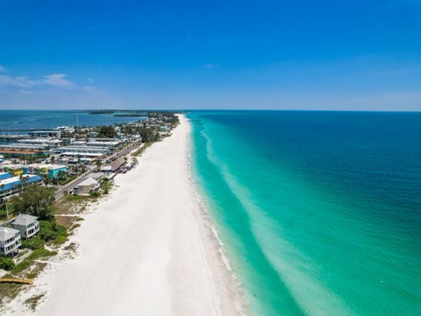 Holmes Beach Vacation Rental with Heated Pool - Anna Maria Island Coastal Escape