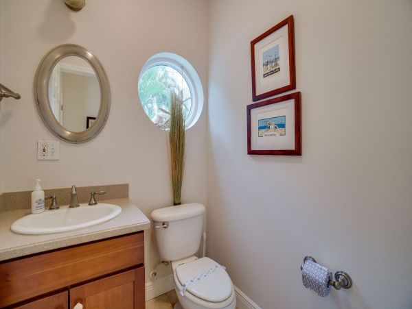 Holmes Beach Vacation Home Two Bedrooms Short Walk to Beach