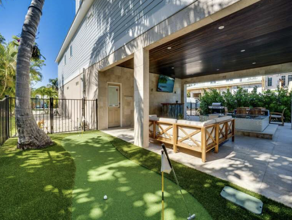 The Holmes Beach Vacation Home is a Stroll to Beach & Beautifully Decorated