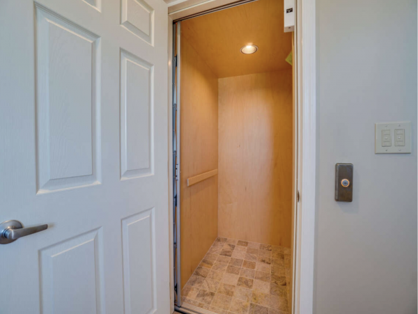 The Holmes Beach Vacation Home is a Stroll to Beach & Beautifully Decorated