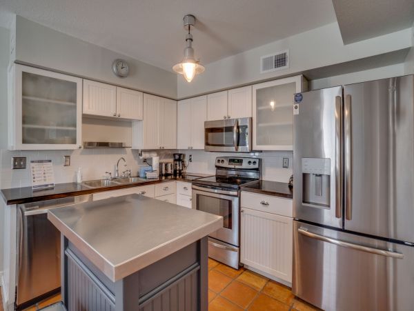 Holmes Beach Vacation Home Four Bedrooms Short Walk to Beach