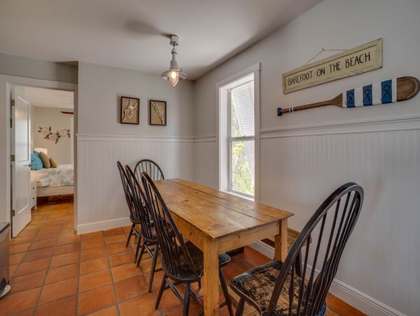 Holmes Beach Vacation Home Four Bedrooms Short Walk to Beach
