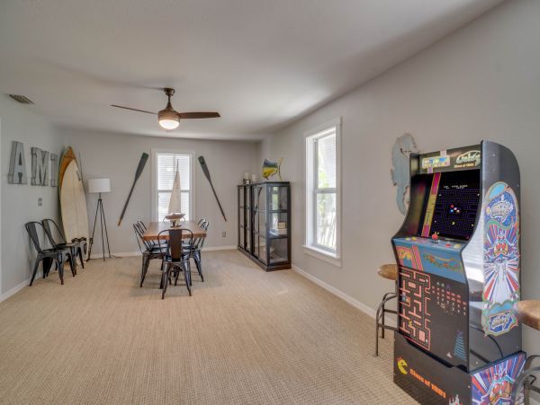 Holmes Beach Vacation Home Four Bedrooms Short Walk to Beach