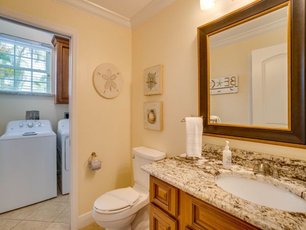 Holmes Beach Vacation Pool Home Four Bedrooms Walk to Beach