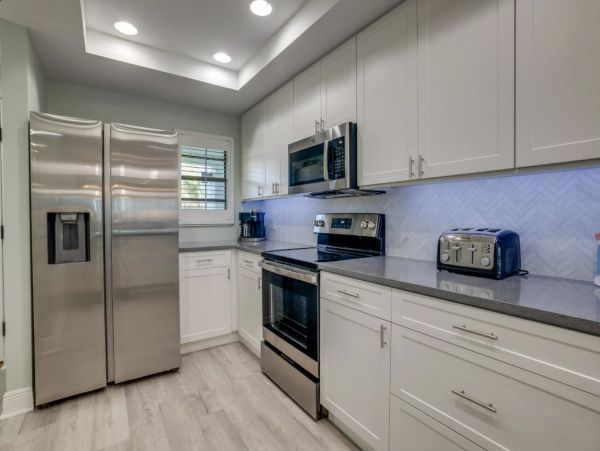 Holmes Beach Beachfront Vacation Rental - Anna Maria Island Condo with Gulf Views
