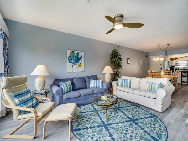 Dreamy Holmes Beach Vacation Condo Steps to Beach!