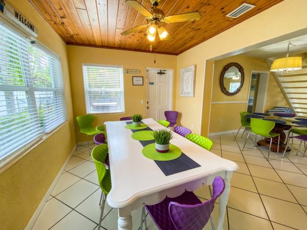 Anna Maria Island Home with 5 Bedroom & Pool