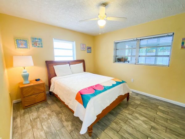 Anna Maria Island Home with 5 Bedroom & Pool