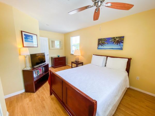 Anna Maria Island Home with 5 Bedroom & Pool