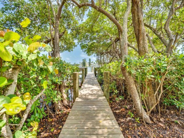 Anna Maria Island Vacation Home Five Bedrooms Bay Views