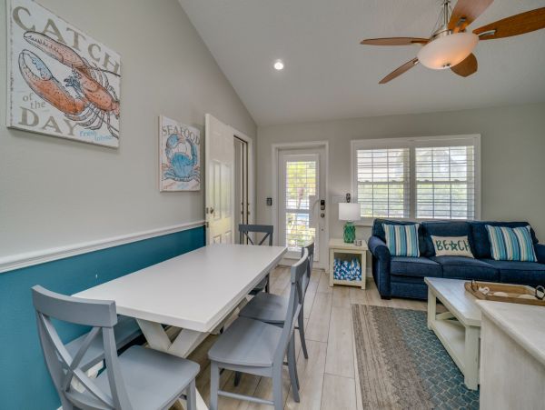 Lovely 4 Bedroom Vacation Rental in Anna Maria Island