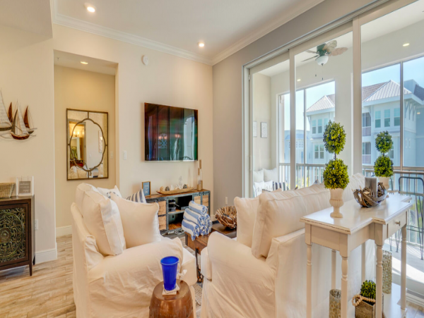 2 bedroom 2 Bathroom Luxury Condo