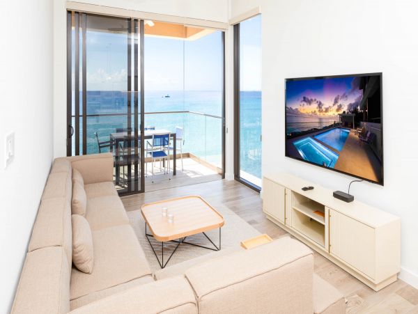 Three Bedroom Beachfront Vacation Rental in The Cayman Islands