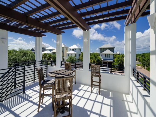 Spacious Homes in Santa Rosa Beach's Seagrove Community