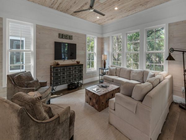 Spacious Homes in Santa Rosa Beach's Seagrove Community