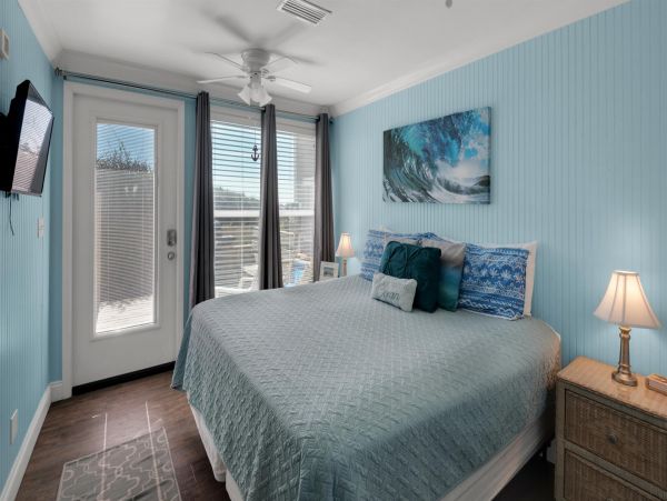 Luxury Gulf-Front Town Vacation Home