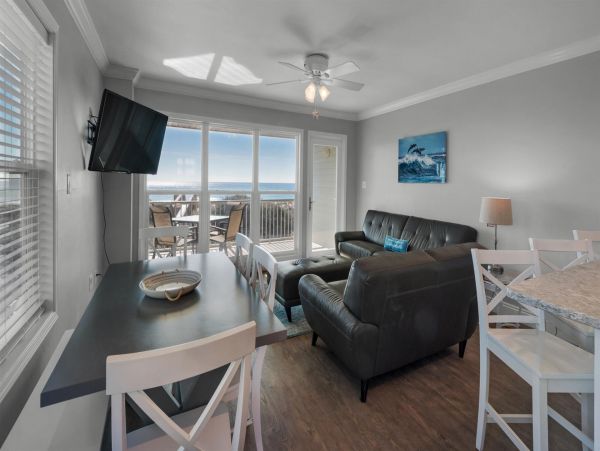 Luxury Gulf-Front Town Vacation Home
