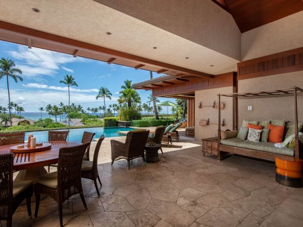 Waimea Luxury Villa with Six Bedroom