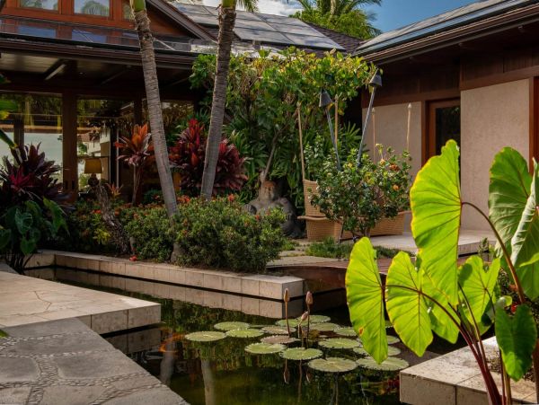 Waimea Luxury Villa with Six Bedroom